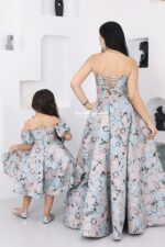 ⁦فستان بناتي بفونكة مطرزة أنيقة⁩ - الصورة ⁦3⁩