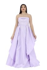 ⁦فستان طويل بكلفة تطريز⁩ - الصورة ⁦3⁩