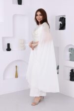 ⁦فستان سهرة طويل سواريه⁩ - الصورة ⁦2⁩