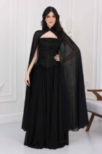 فستان سهرة مطرز