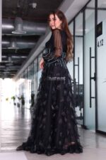 ⁦فستان سهرة ملكي بتطريز فاخر⁩ - الصورة ⁦4⁩