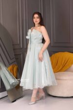 ⁦فستان سهرة ميدي فخم⁩ - الصورة ⁦2⁩