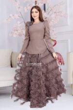 ⁦فستان طويل فاخر⁩ - الصورة ⁦2⁩